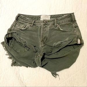 Army Green One Teaspoons